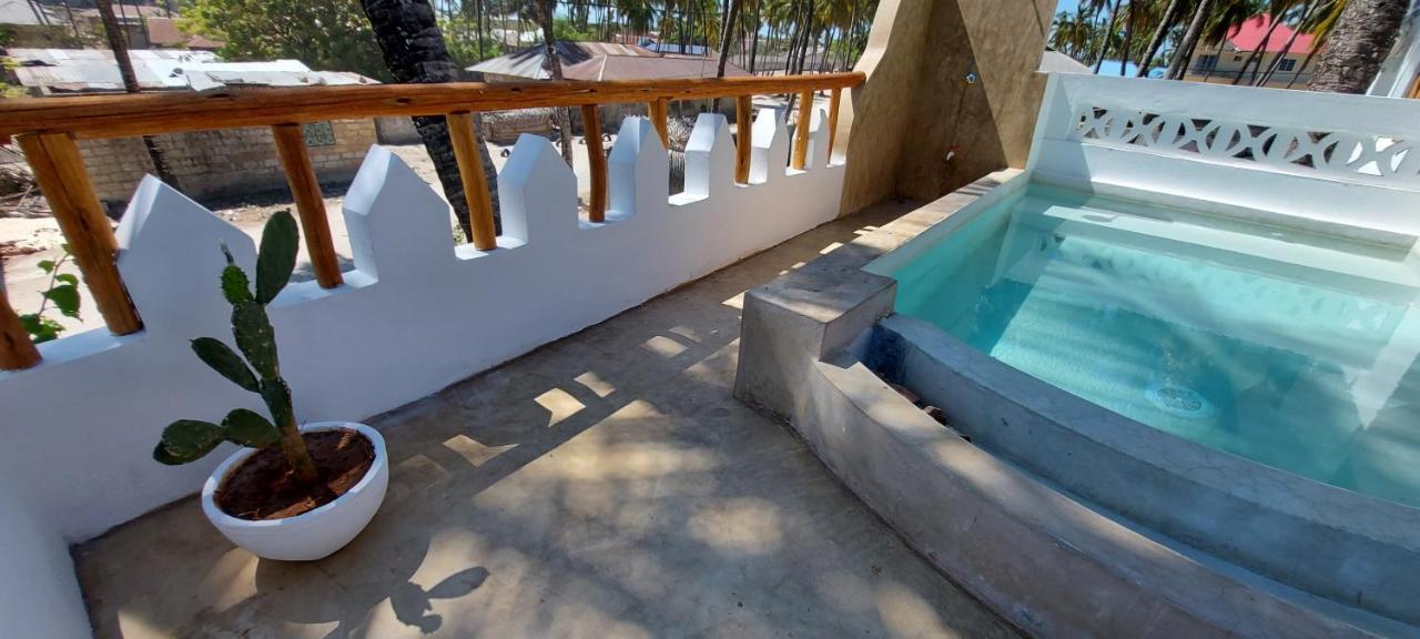 Moyo Top Floor Apartment Pwani Mchangani Εξωτερικό φωτογραφία