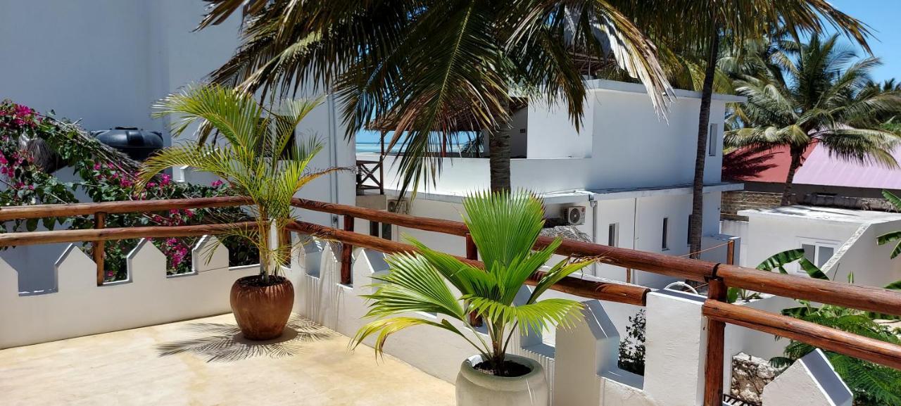 Moyo Top Floor Apartment Pwani Mchangani Εξωτερικό φωτογραφία